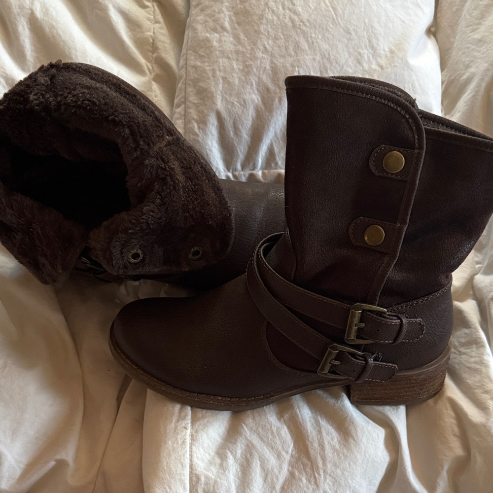 Brown Faux Fur Lined Buckle Strap Moto Boots Women's Size 6.5 M